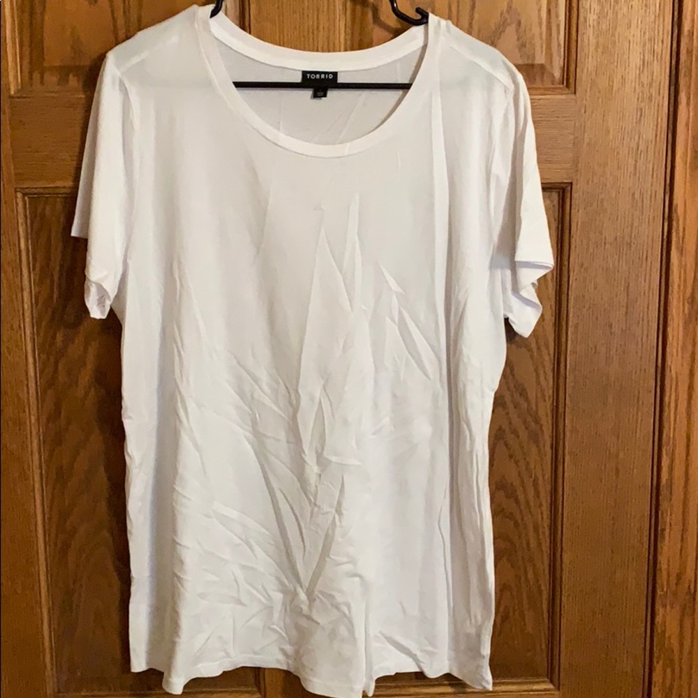 Torrid white crew neck